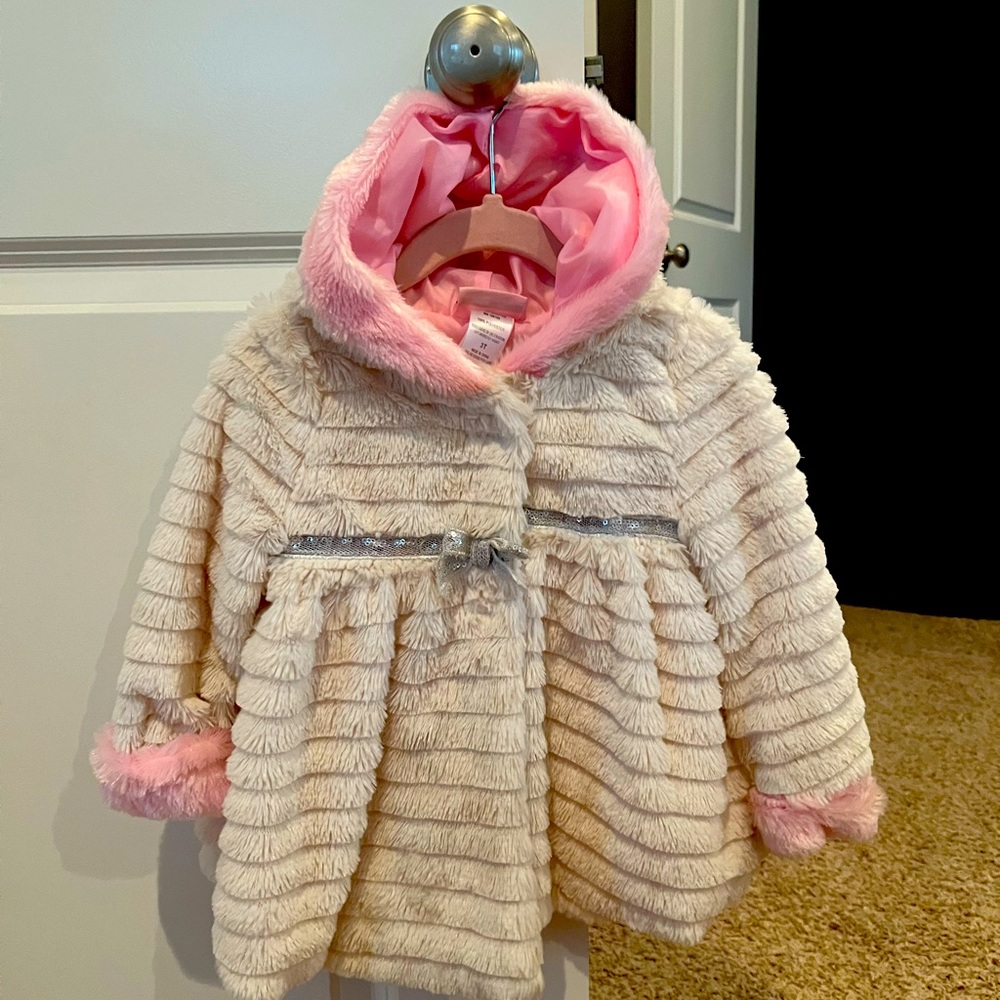 Little Lass size 3T fuzzy jacket